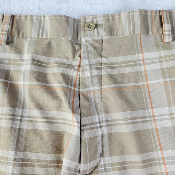 Nike Golf Shorts Dry Fit Size 42Tan White Plaid Flat Front Performance - Picture 4 of 14